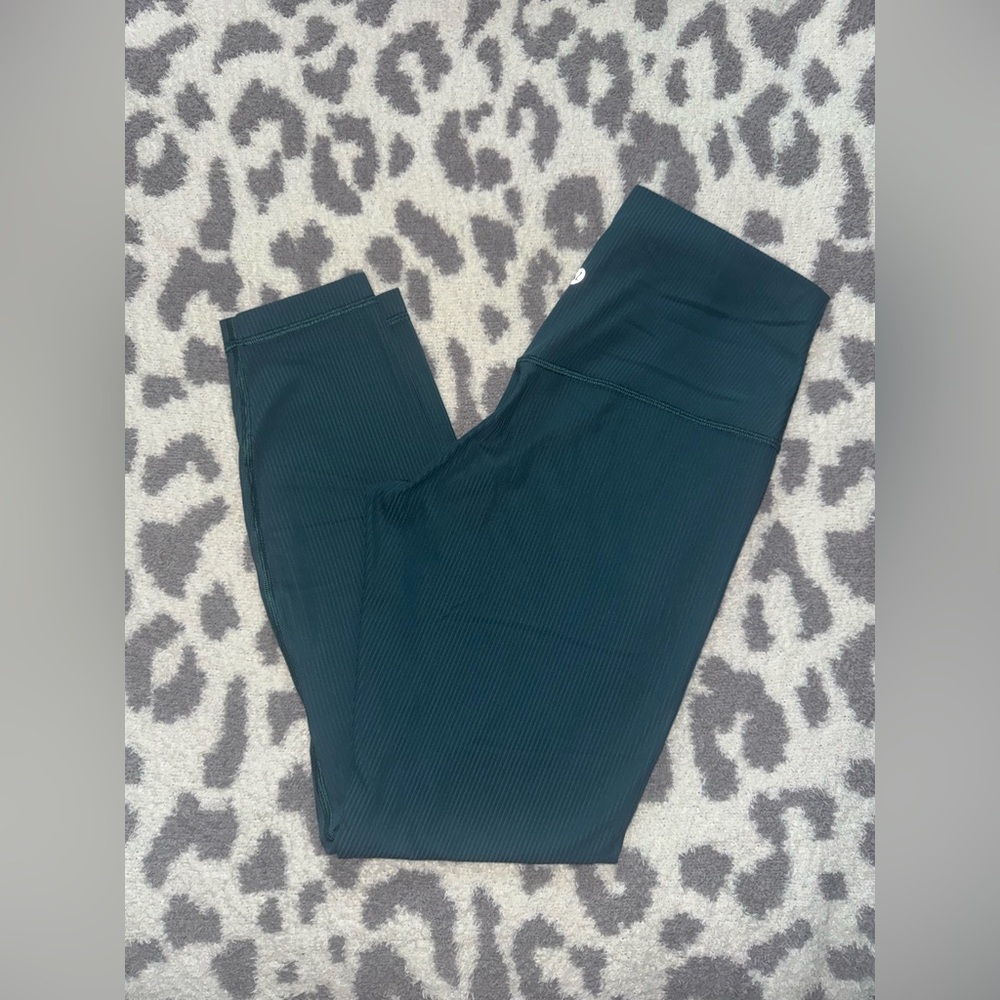 Lululemon Ribbed Align Leggings 🌲🏔️